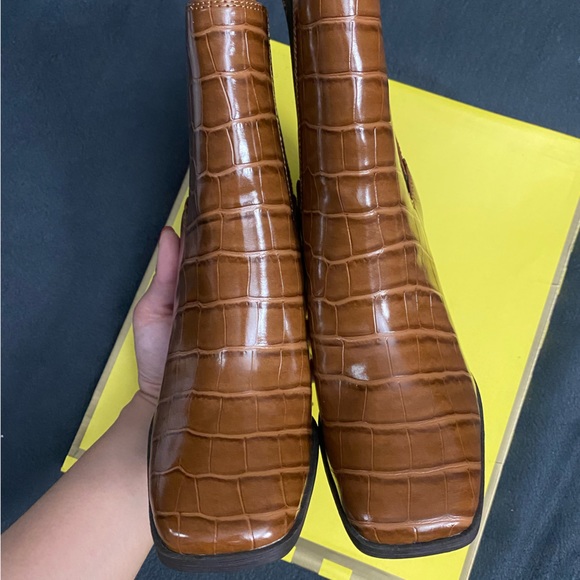 Circus NY By Sam Edelman Polly Ankle Croc Boot - Picture 8 of 14